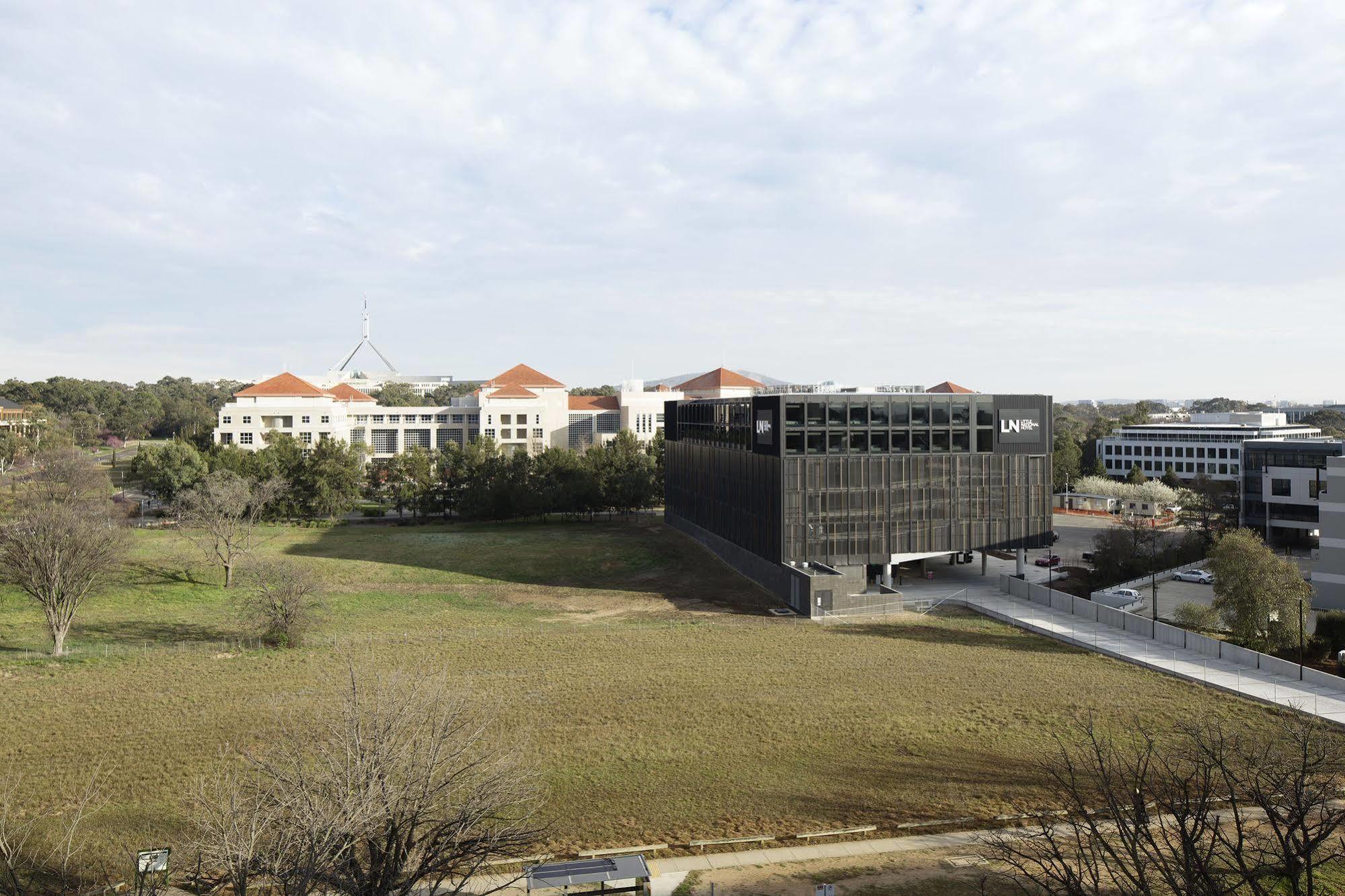 Little National Hotel Canberra Bagian luar foto