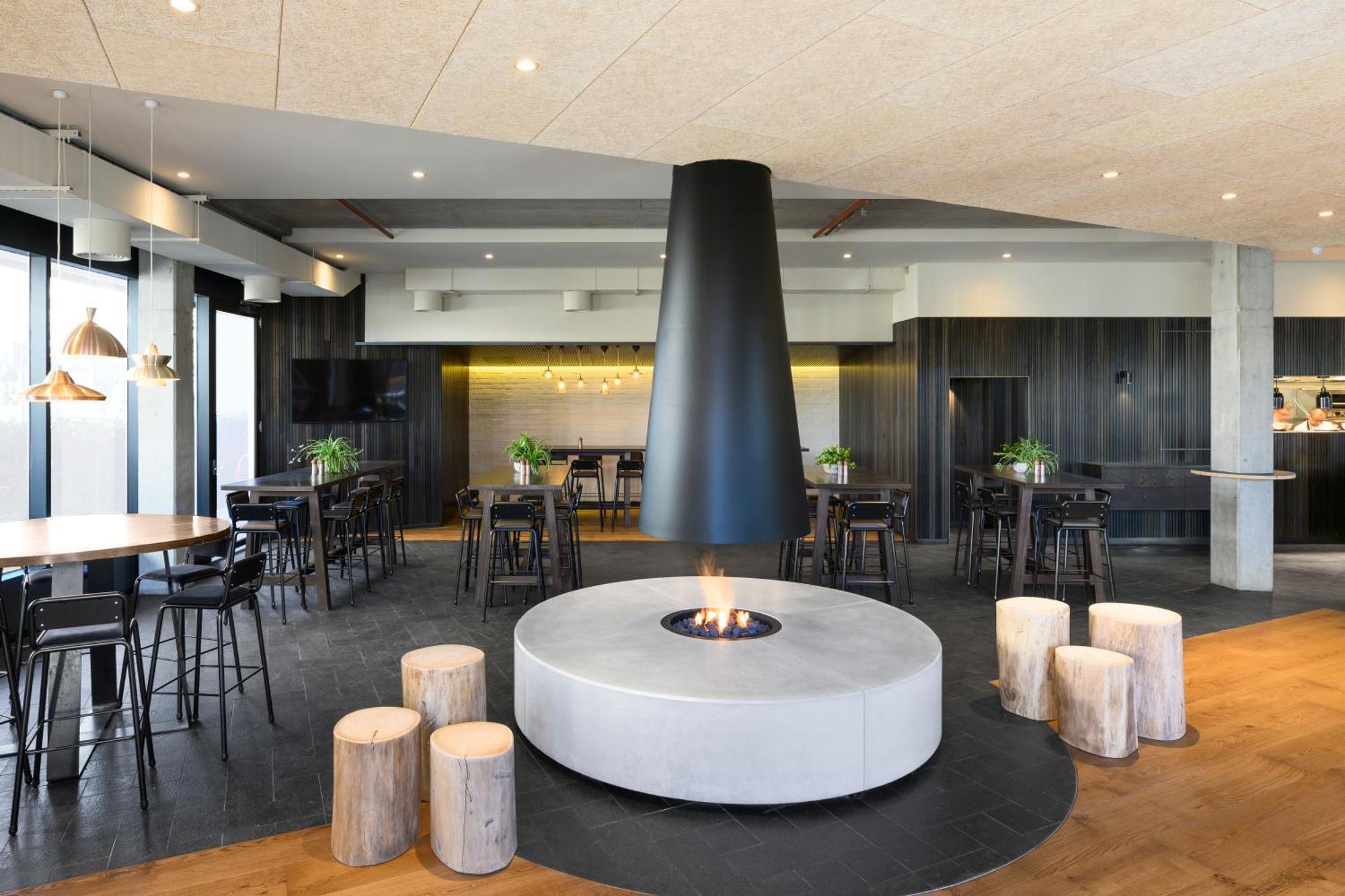 Little National Hotel Canberra Bagian luar foto